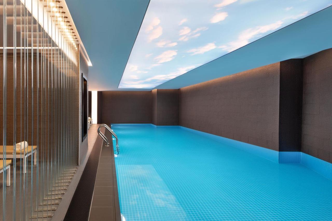Sheraton Istanbul City Center Exterior photo