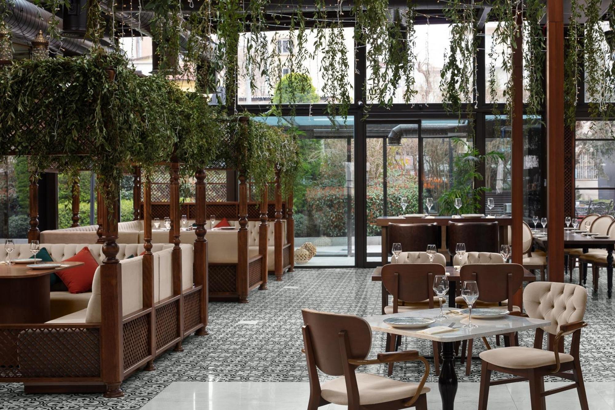 Sheraton Istanbul City Center Exterior photo