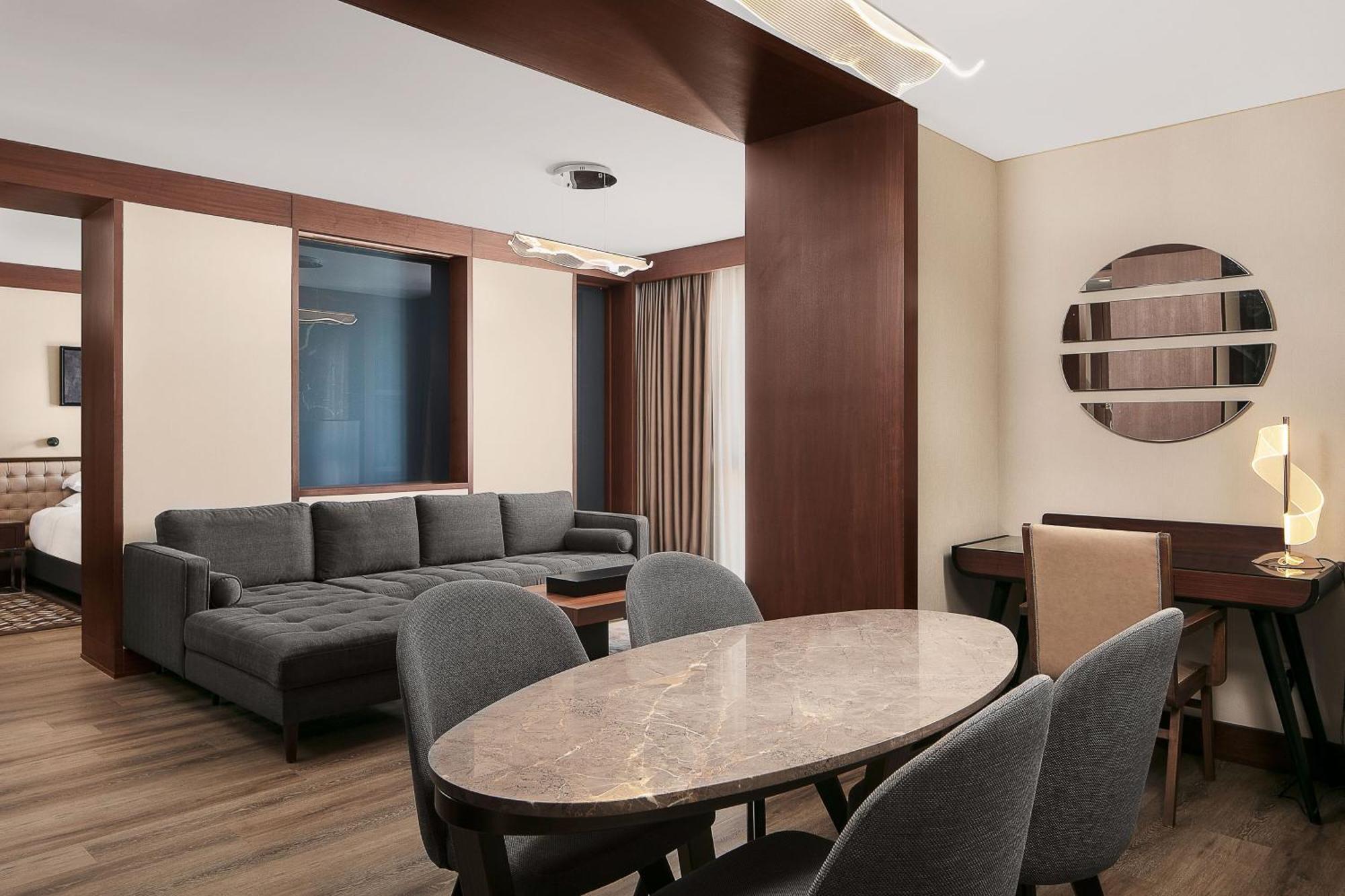 Sheraton Istanbul City Center Exterior photo
